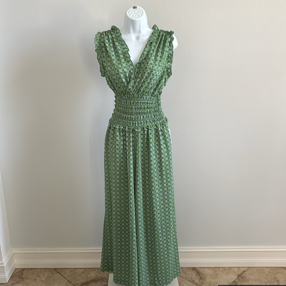 Max Studio Smocked Wide Leg Summer Jumpsuit - Large
